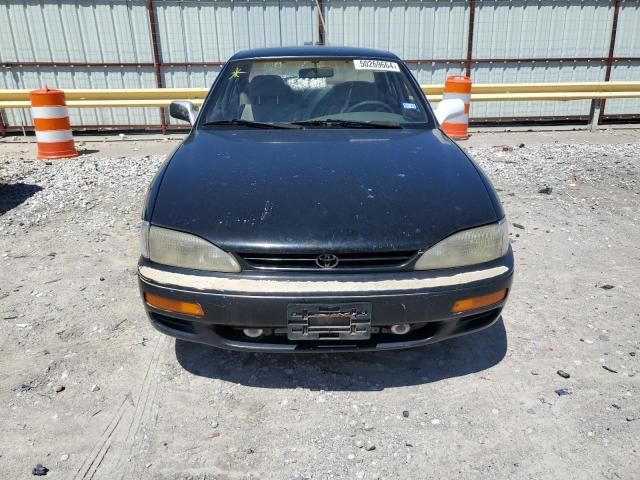 1995 Toyota Camry LE