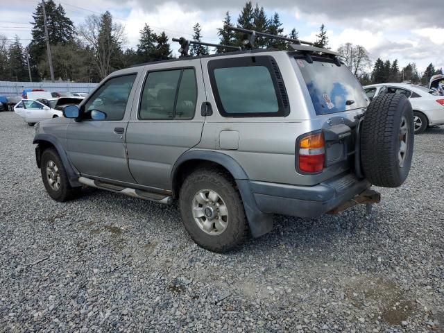 1998 Nissan Pathfinder LE