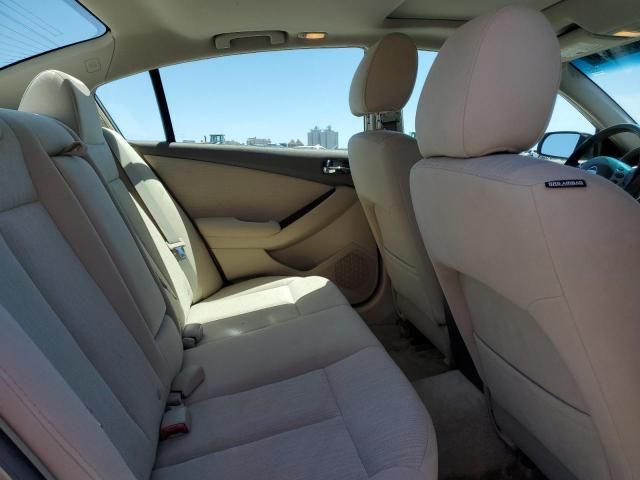 2011 Nissan Altima Base