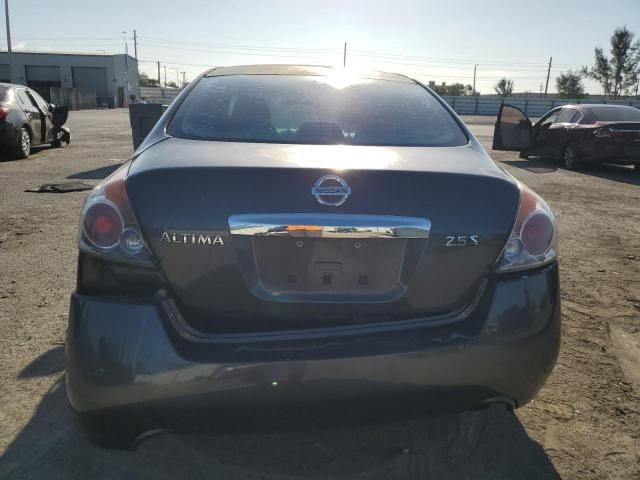 2010 Nissan Altima Base