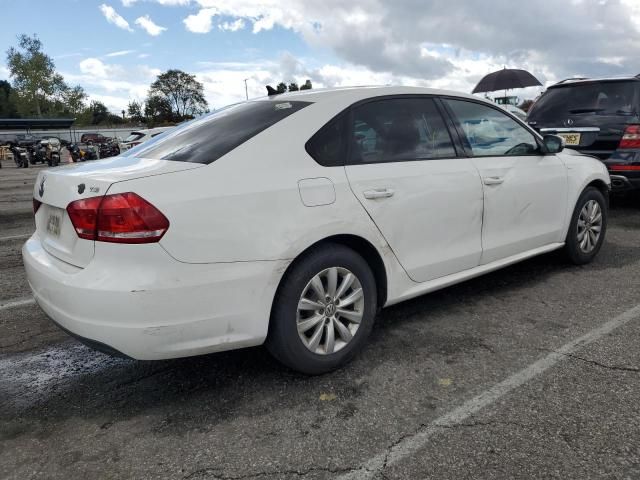 2015 Volkswagen Passat S