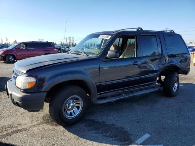 2000 Ford Explorer XLS