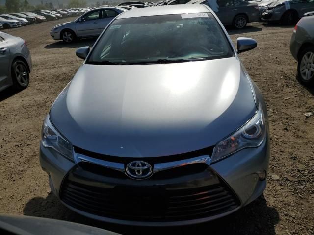 2015 Toyota Camry Hybrid