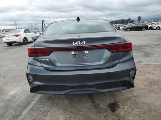 2022 KIA Forte FE