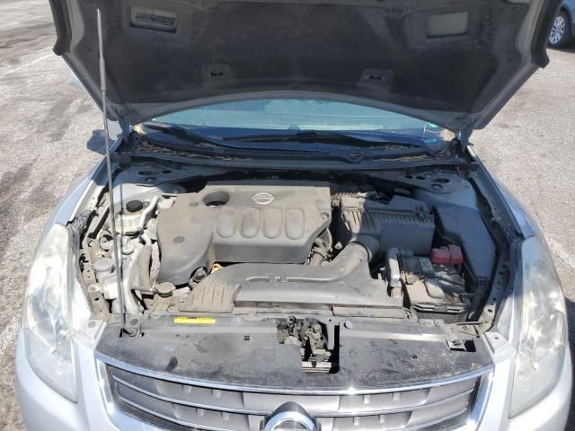 2010 Nissan Altima Base