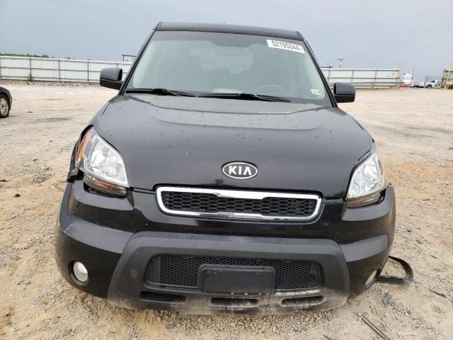 2010 KIA Soul +