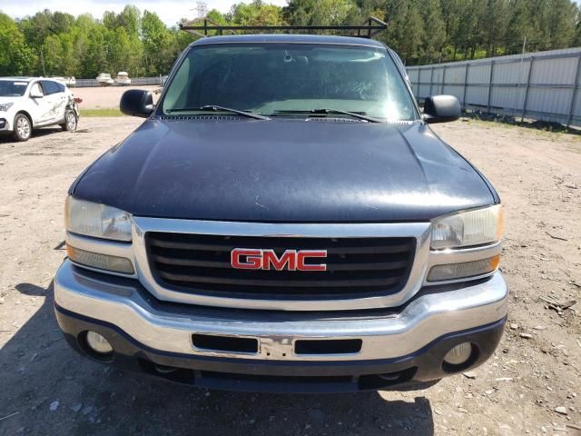 2005 GMC New Sierra C1500