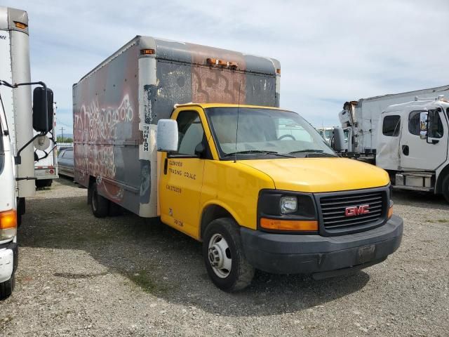 2008 GMC Savana Cutaway G3500