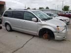 2010 Chrysler Town & Country Touring