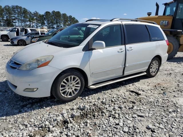 2008 Toyota Sienna XLE