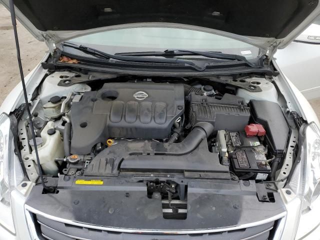 2011 Nissan Altima Base