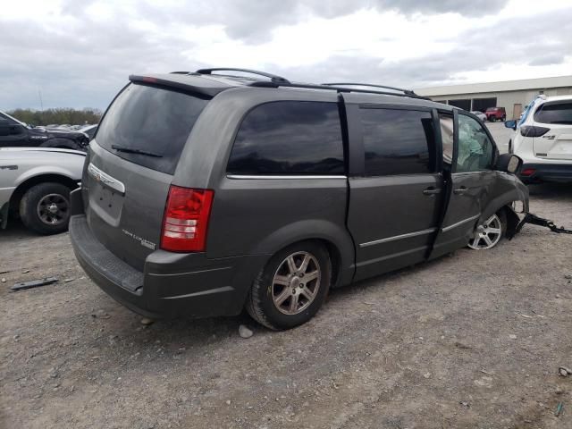 2010 Chrysler Town & Country Touring Plus