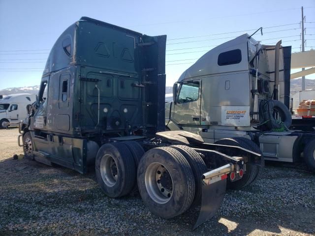 2019 Freightliner Cascadia 126