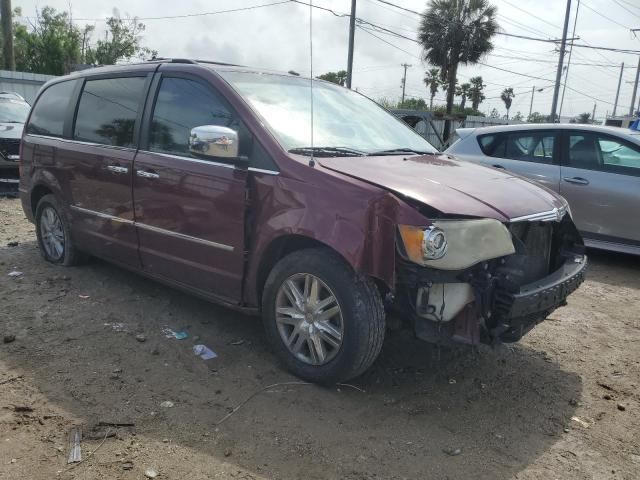 2008 Chrysler Town & Country Limited