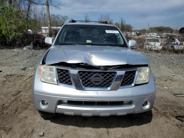 2006 Nissan Pathfinder LE