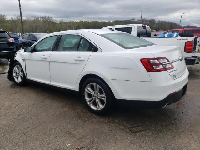 2018 Ford Taurus SE