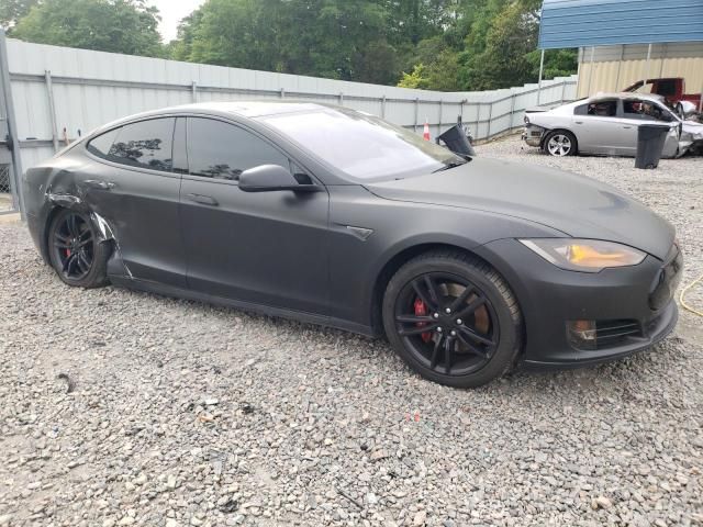 2014 Tesla Model S