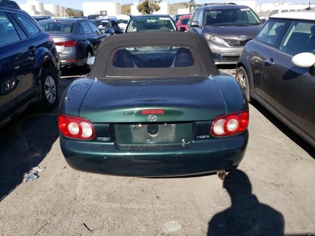 2001 Mazda MX-5 Miata Base