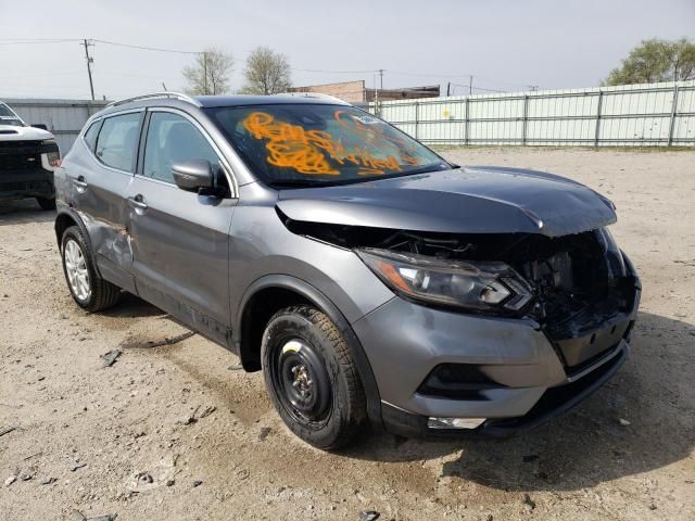 2022 Nissan Rogue Sport SV