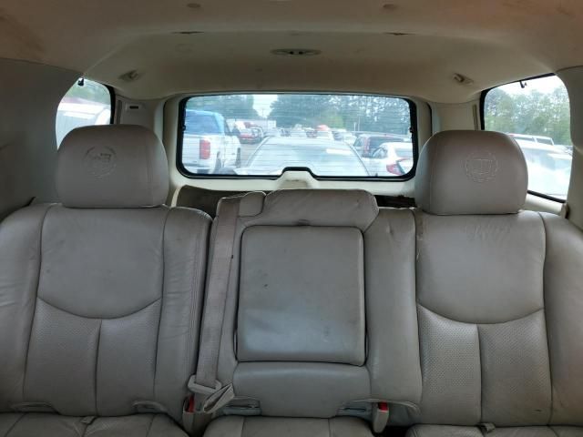 2003 Cadillac Escalade Luxury