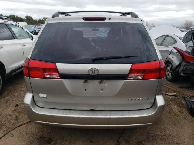 2005 Toyota Sienna CE