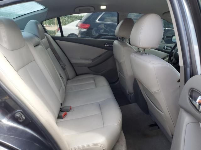 2011 Nissan Altima Base