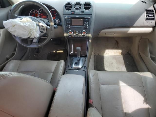 2010 Nissan Altima Base