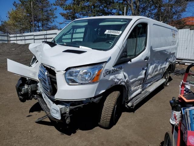 2018 Ford Transit T-250