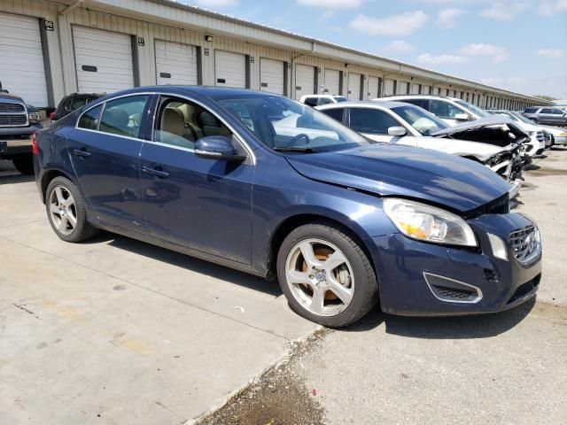 2013 Volvo S60 T5