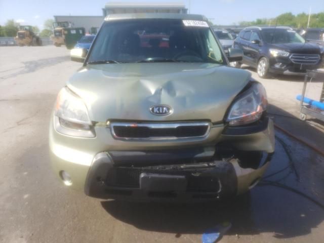 2011 KIA Soul +