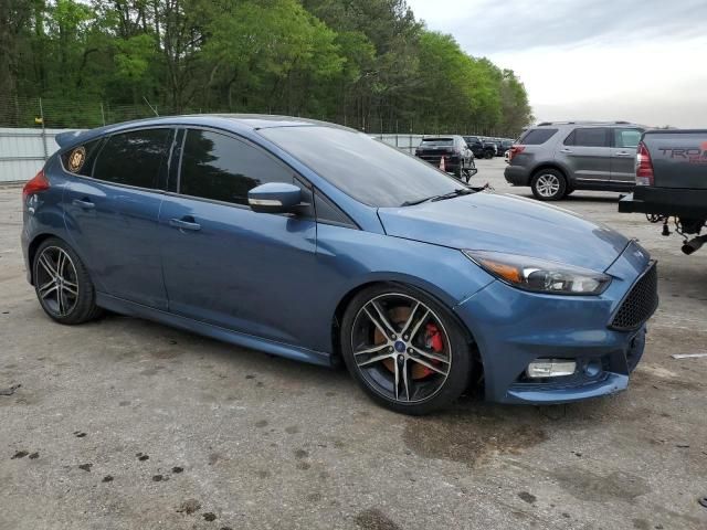 2018 Ford Focus ST