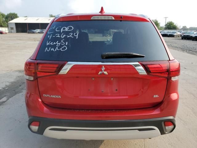 2020 Mitsubishi Outlander SE