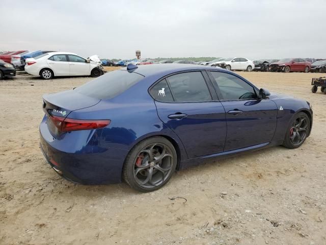 2017 Alfa Romeo Giulia TI