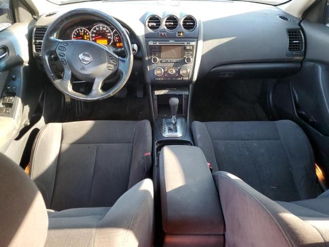 2010 Nissan Altima Base