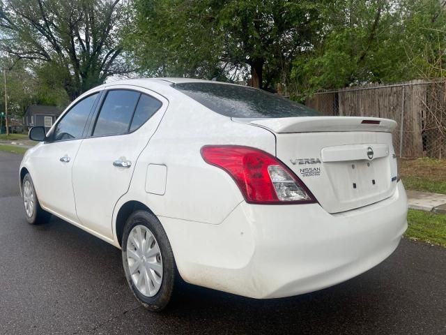 2014 Nissan Versa S