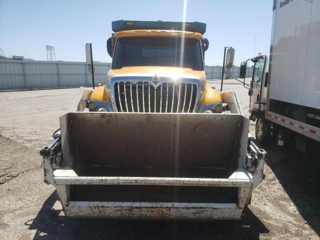 2013 International 7000 7400