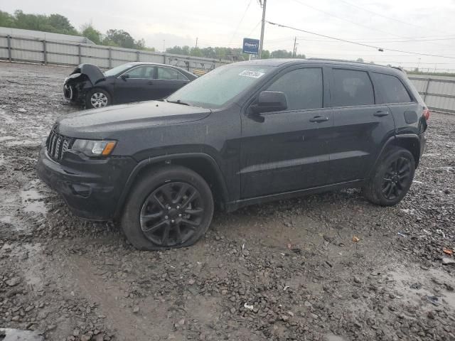 2020 Jeep Grand Cherokee Laredo