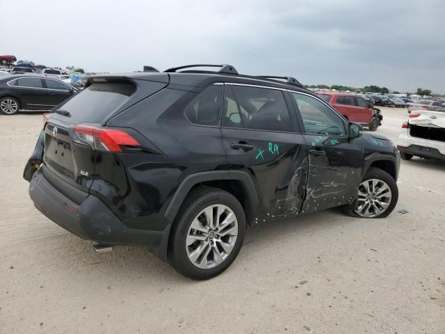 2024 Toyota Rav4 XLE Premium