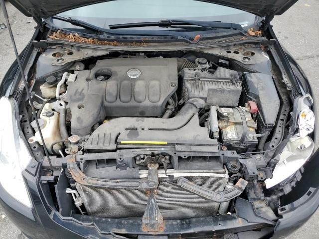 2010 Nissan Altima Base