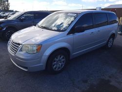 Chrysler Town & Country lx Vehiculos salvage en venta: 2009 Chrysler Town & Country LX