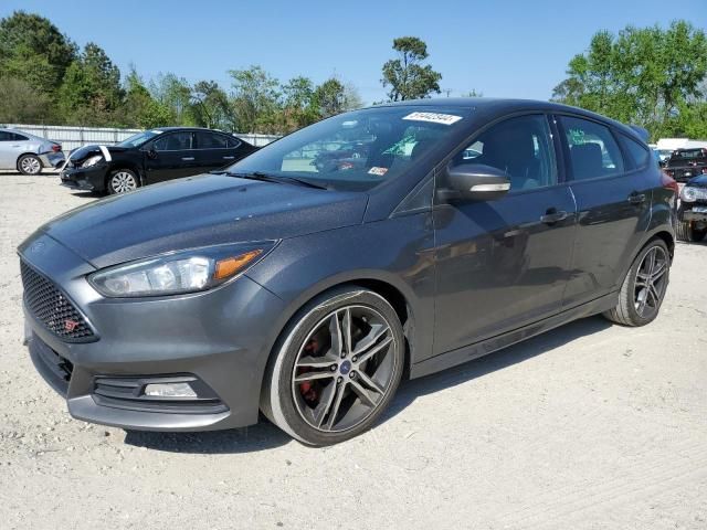 2018 Ford Focus ST