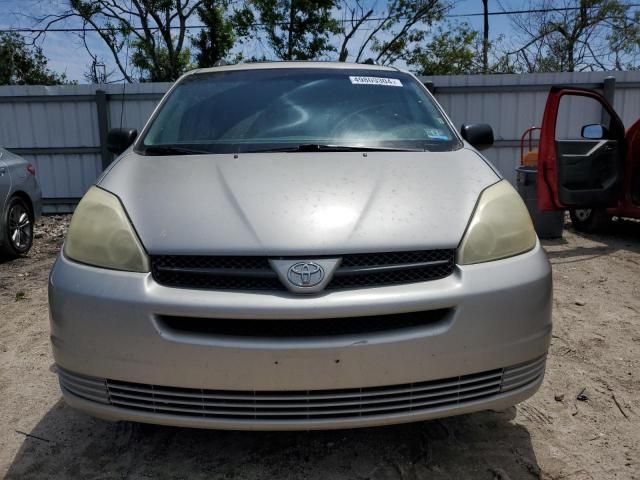 2005 Toyota Sienna CE