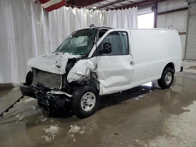 2020 Chevrolet Express G2500