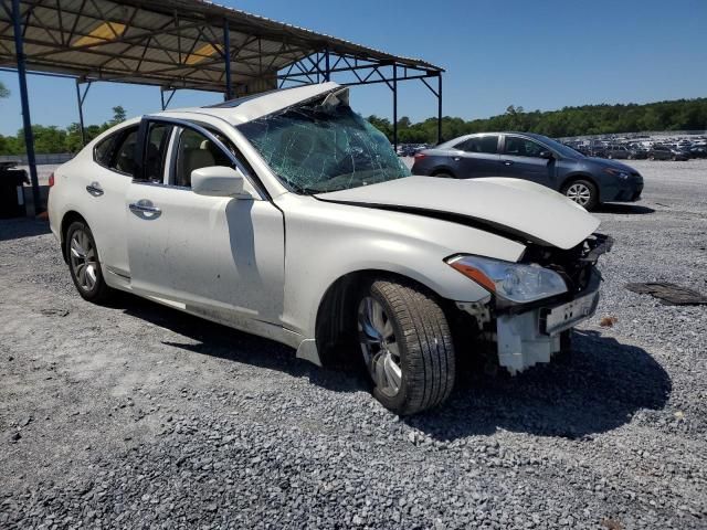 2013 Infiniti M37