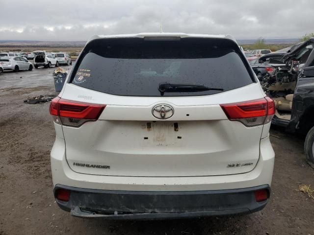 2018 Toyota Highlander SE