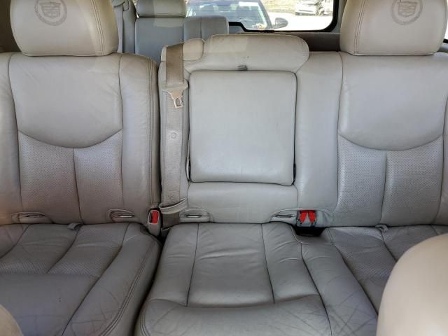 2003 Cadillac Escalade Luxury