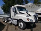 2020 Freightliner Cascadia 126