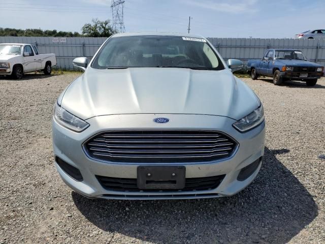 2013 Ford Fusion SE Hybrid