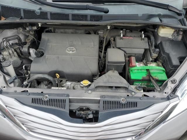 2015 Toyota Sienna XLE