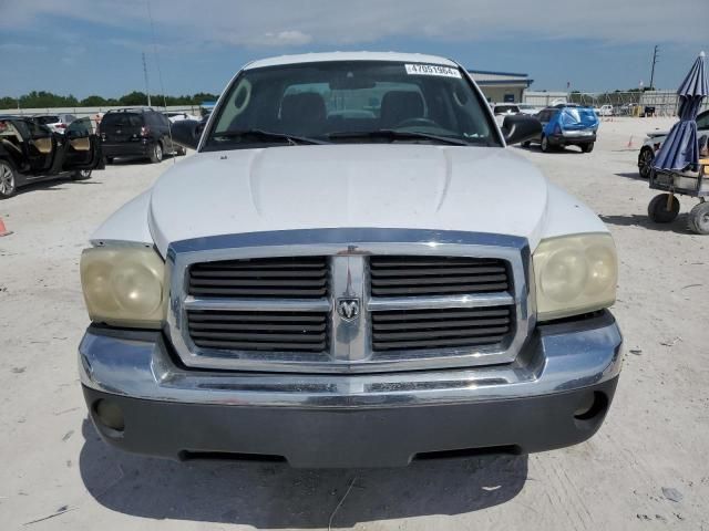 2005 Dodge Dakota Quad SLT